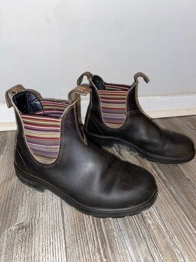 Blundstone Women’s  boots size 4.5 US 7